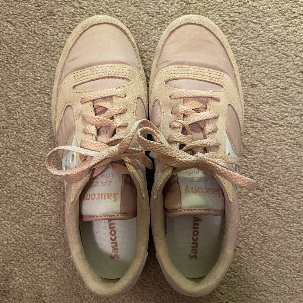Saucony Jazz sneakers (women's 8)